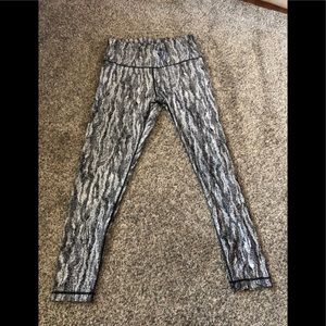 Kirkland leggings LRG 🌺🌺🌺